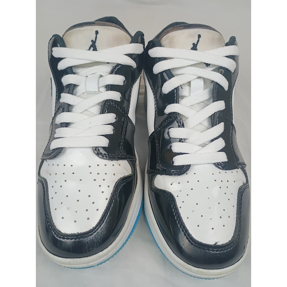 Jordan 1 Low Black White Patent Blue Sole Kids Shoes 386611-020 Size 3.5Y